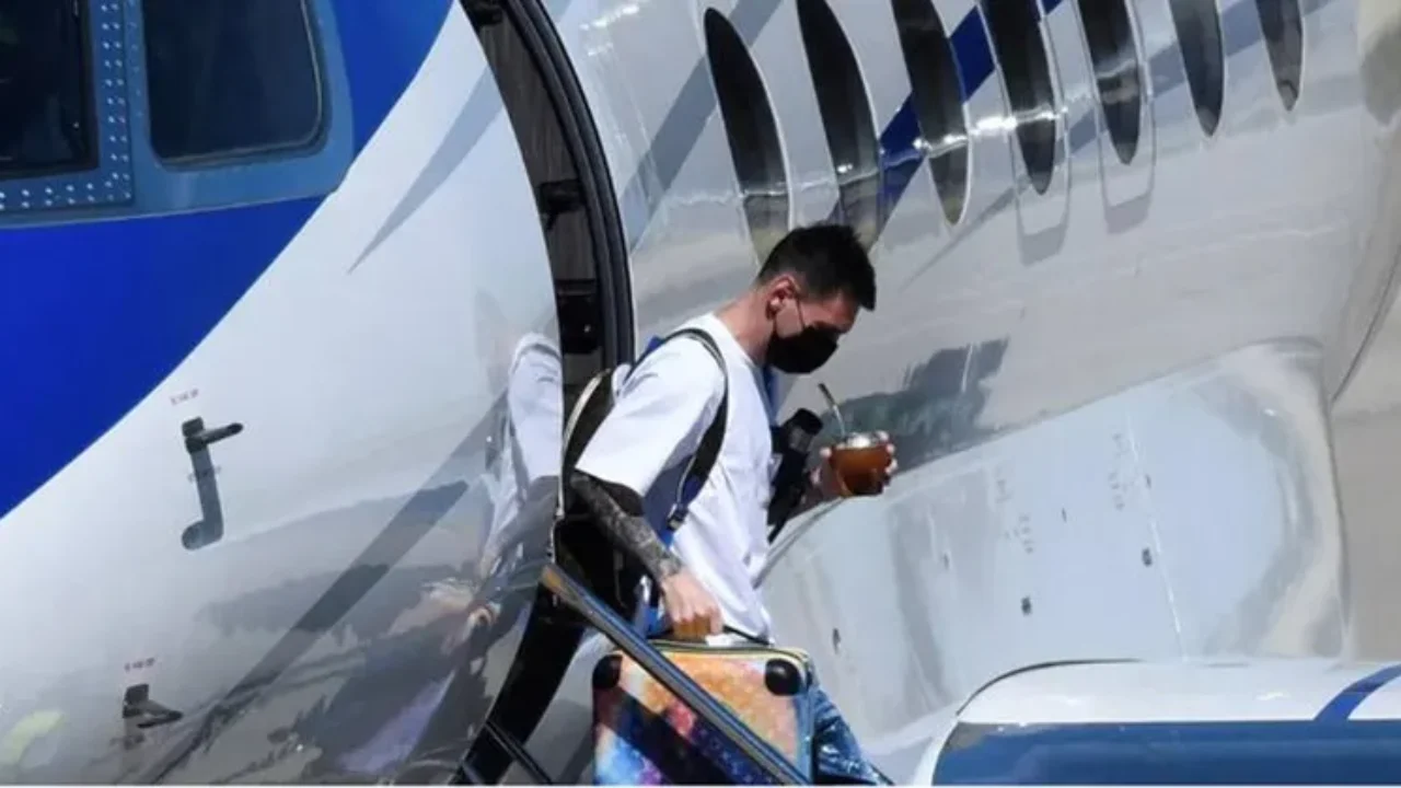 Messi y su familia ya están en Paris