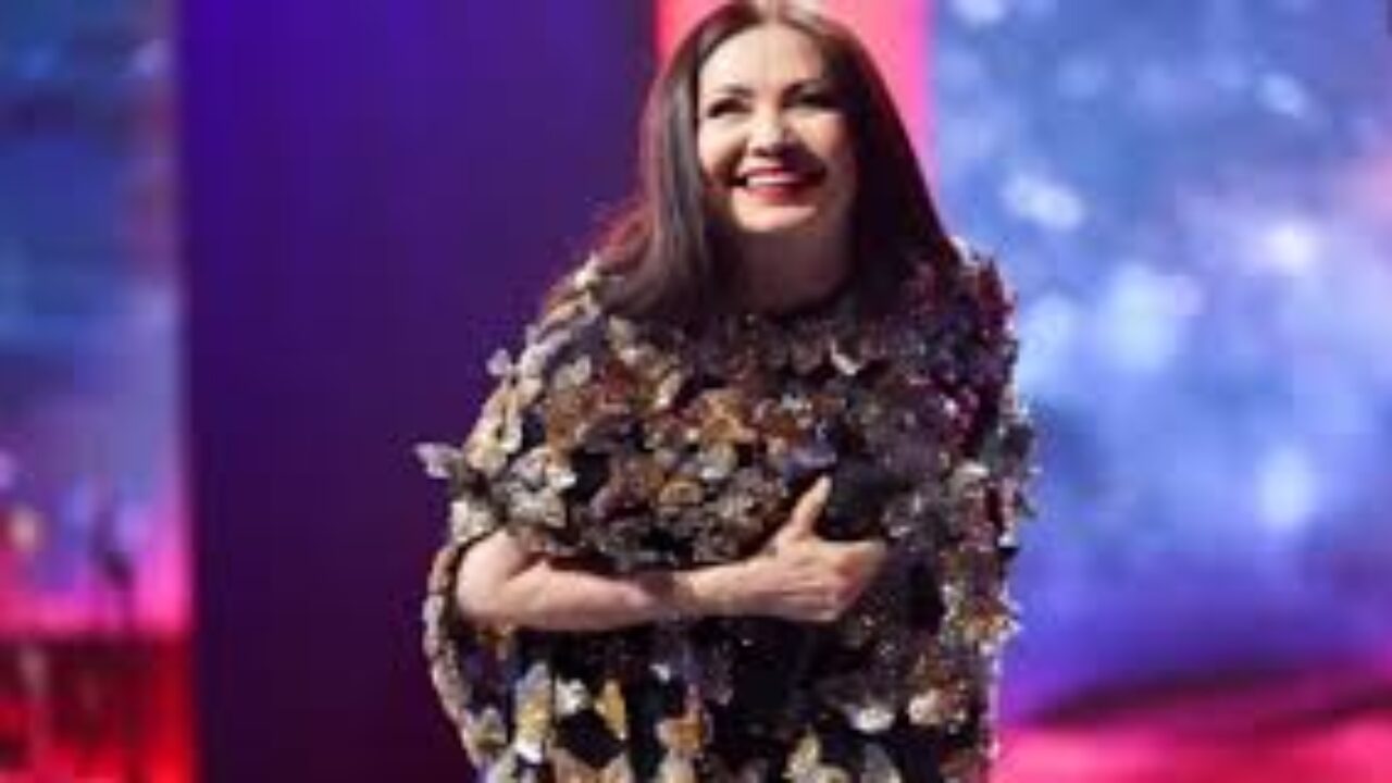Revelan que Ana Gabriel se casó en secreto con una mujer