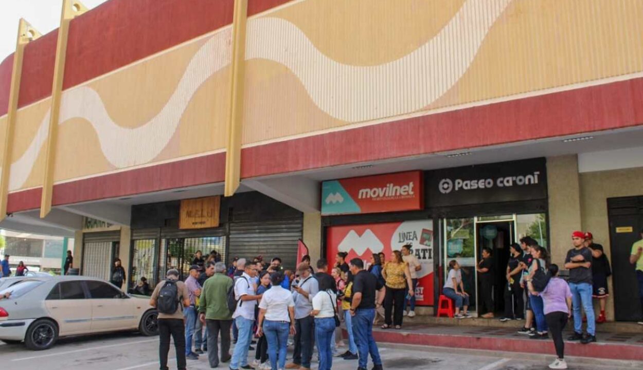 Alianza gubernamental y privada devuelve la luz a ciudad Chinita: Alcaldía de Maracaibo reactiva el área en el Paseo Caroní