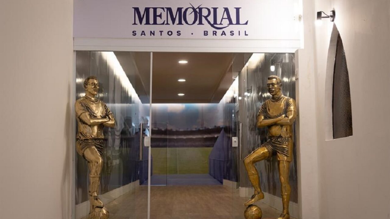 Ya es eterno: Pelé fue sepultado este martes 3 en Santos tras masivo homenaje (fotos y video)