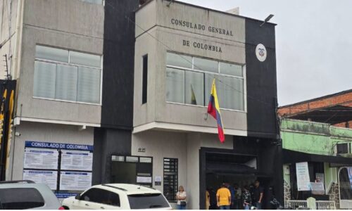 Masiva participación de ciudadanos colombianos en Táchira para el balotaje presidencial de este domingo