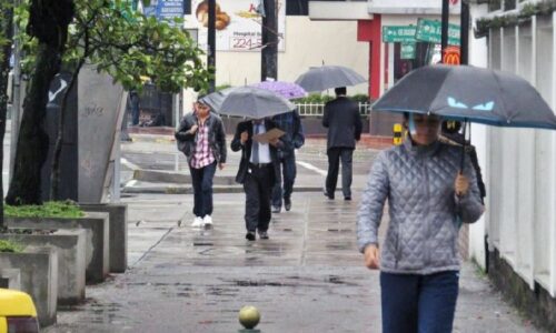 INAMEH: Lluvias de intensidad variable afectarán este martes la región central del país