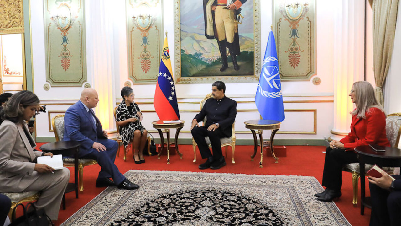 Presidente Nicolás Maduro recibió al Fiscal de la CPI en el Palacio de  Miraflores
