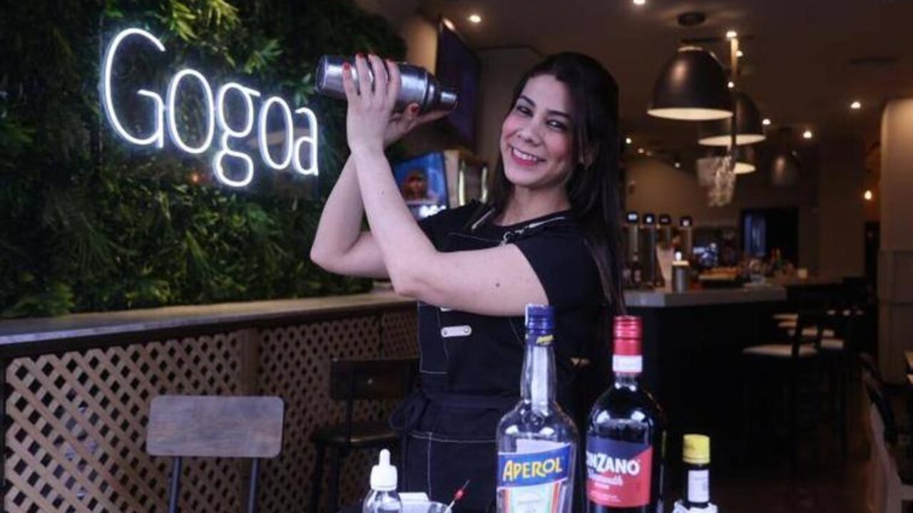 Venezolana Andreína Montañez primera mujer que gana concurso de mejor vermú preparado en Bilbao